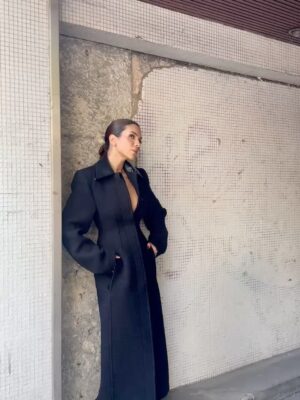 Ekin-Su Cülcüloğlu Instagram - Raw shots from the BTS @voguelatam cover shoot in Paris🤍

Photo Credit: @jacquesburga
Styling: @xanderang
Hair: @eduardobravohair
Jewellery : @tiffanyandco 
Makeup : @serhatsenn
Executive Producer: @nilufersatorius @toriusmagofficial 
Location :@claudenovak
Brand features: @versace @tomford @emiliopucci @isabelmarant 
And Special S/O to @gbrideco for the amazing cover dress and gowns featured in the shoot. @arzuayare you are a legend for flying all the way to Paris to make sure I got the right fit to your amazing gowns 🤍🪽