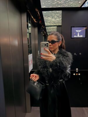 Ekin-Su Cülcüloğlu Instagram - Here there and everywhere…
