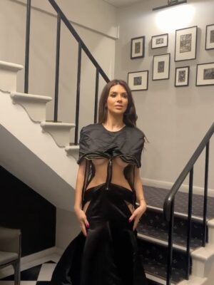 Ekin-Su Cülcüloğlu Instagram - In Genaro Rivas for the @genarorivas show 🤍