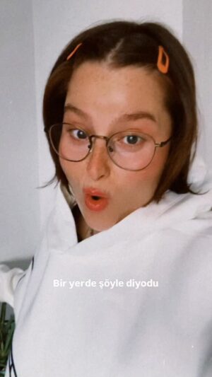 Elçin Afacan Instagram - 🤭 🐍