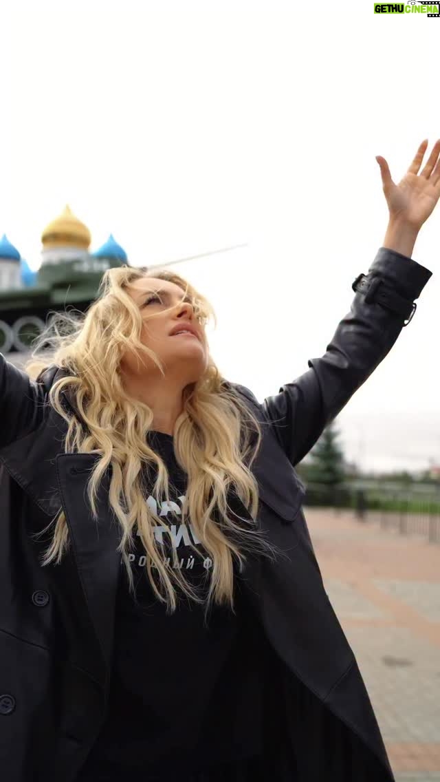 Elena Maksimova - 165 Likes - «Совесть — когтистый зверь, скребущий сердце». А.С.Пушкин 
.
Русский народ непобедим. Был, есть и будет. Наши ребята, я с вами сердцем, душой, песнями и поступками. 
.
#еленамаксимова #русскийсолдат 
.
@aquacade_ @nonnsense