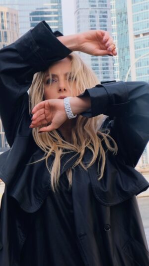 Elena Maksimova Instagram - ŠŠµŃŠ½Ń ŃŠ¶Šµ на Š²ŃеŃ
ŃŠøŃŃŠ¾Š²ŃŃ
ŠæŠ»Š¾ŃŠ°Š“каŃ
, ŠæŃŠµŠ“ŃŃŠ°Š²Š»Ńем вам Š²ŠøŠ“ŠµŠ¾ā¦Š аŃŃŠ²Š¾ŃŃŠ¹ŃеŃŃ, Š“Š¾ŃŠ¾Š³ŠøŠµ Š“ŃŃŠ·ŃŃ, но не ŃŠµŃŃŠ¹Ńе Š“ŃŃŠøā¦.ŠŠøŠ²ŠøŃе Šø ŠæŠ¾Š¼Š½ŠøŃŠµ, ŃŃŠ¾ ŠæŠ¾ŃŠ»Šµ Š“Š¾Š¶Š“Ń Š²ŃŃ
Š¾Š“ŠøŃ ŃŠ¾Š»Š½ŃŃŠŗŠ¾, а Š“ŃŃŠµŠ²Š½Ńе ŃŠµŃŠ·Š°Š½ŠøŃ ŃŠ¼ŠµŠ½ŃŃŃŃŃ ŃŠ°Š“оŃŃŃŃ. ŠŠ»Š°Š²Š½Š¾Šµ - Š²ŠµŃŠøŃŃ! Š ŃŃŠ¾Š¼ мини-кино Š¼Ń Ń @nonnsense поŃŃŠ°ŃалиŃŃ ŠæŠµŃŠµŠ“аŃŃ Š²Š°Š¼ вŃŃ Š³Š°Š¼Š¼Ń ŃŠ¼Š¾Ńий, ŠŗŠ¾ŃŠ¾ŃŠ°Ń ŠæŠµŃŠµŠæŠ¾Š»Š½ŃŠµŃ ŃŠµŠ»Š¾Š²ŠµŠŗŠ°, когГа он наŃ
оГиŃŃŃ Š½Š° ŃŠ°ŃŠæŃŃŃŠµā¦ŠŃ ŃŠµŠ³Š¾ же Š·Š°Š²ŠøŃŠøŃ ŠøŃŃ
оГā¦? ŠŠ¾Š³ знаеŃā¦ŠŃŠøŃе Š¾ŃвеŃ. ŠŠ¾ŠŗŠ° Š¼Ń Š¶ŠøŠ²Ń, наГеемŃŃā¦
.
Длова: Регина ШеŃŃŠ°ŠŗŠ¾Š²Š°, ŠŃŠ·ŃŠŗŠ°: ŠŠµŠ¾Š½ŠøŠ“ ŠŠ°Š¼ŠøŠ½ŠµŃ.
.
#ŠµŠ»ŠµŠ½Š°Š¼Š°ŠŗŃŠøŠ¼Š¾Š²Š° #ŃŠ°ŃŃŠ²Š¾ŃŠøŃŃŃŃ #ŠæŃŠµŠ¼ŃŠµŃŠ°