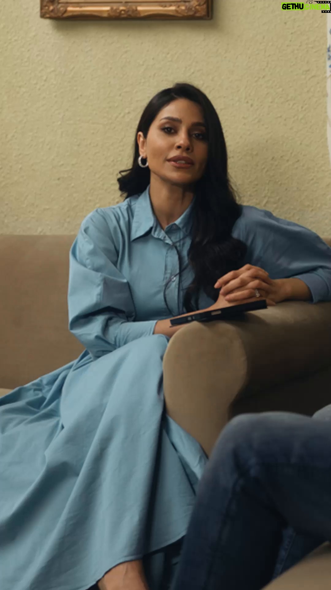 Elham Ali - 6.5K Likes - لما البيت يبقى معك بالعمل، ماتقدر تسوي شي خلاص 😂🥰 
#شارع_الأعشى
الموسم الثاني
حصرياً على
#MBCShahid
#رمضان_معانا

 خصم 50% على الاشتراك الشهري عند الدفع سنوياً خلال شهر رمضان
 
@elhamali85