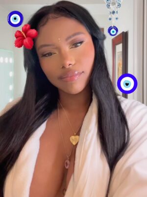 Elle Monae Instagram - 3 eyes. 2 to look. 1 to see. ☯️🪷