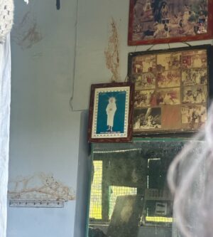 Elle Monae Instagram - A very blessed birthday.♒️🪔💕 I visited sacred temples, priest and, healing waterfalls. Just seeing how other people live and have such ancient practices is so eye opening. One of the things the priest say is if you visit Indias sacred temples you have been called there. I can tell.🕉️💕