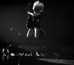 Actress Ellie Goulding HD Photos and Wallpapers January 2026