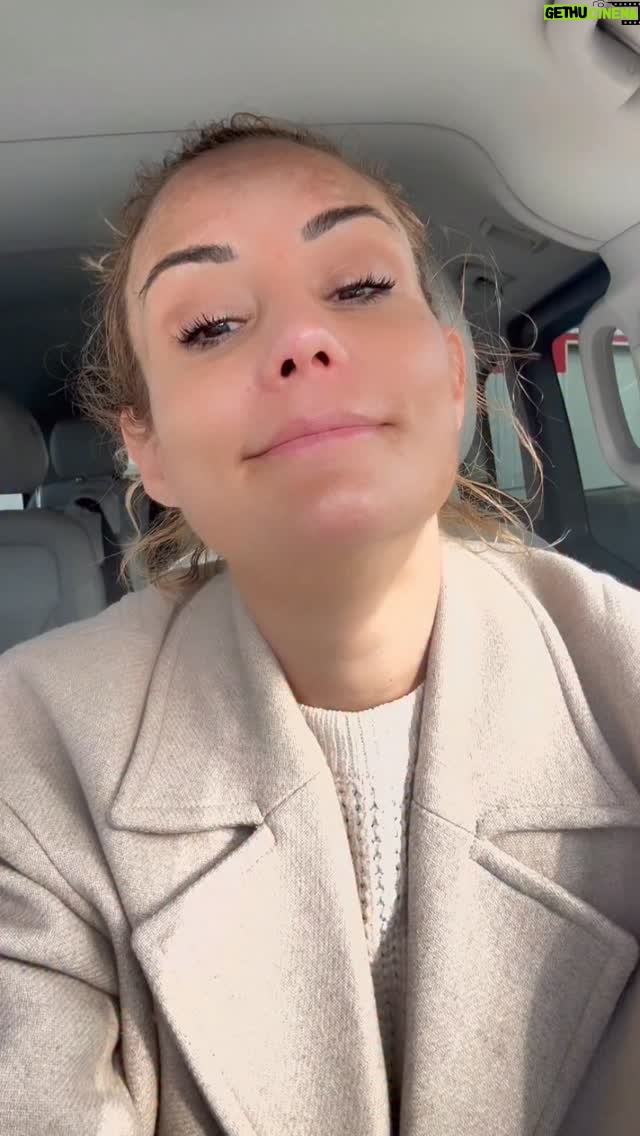 Élodie Gossuin - 54K Likes - Vous retrouver ici ❤️
Douce journée à vous 🫶