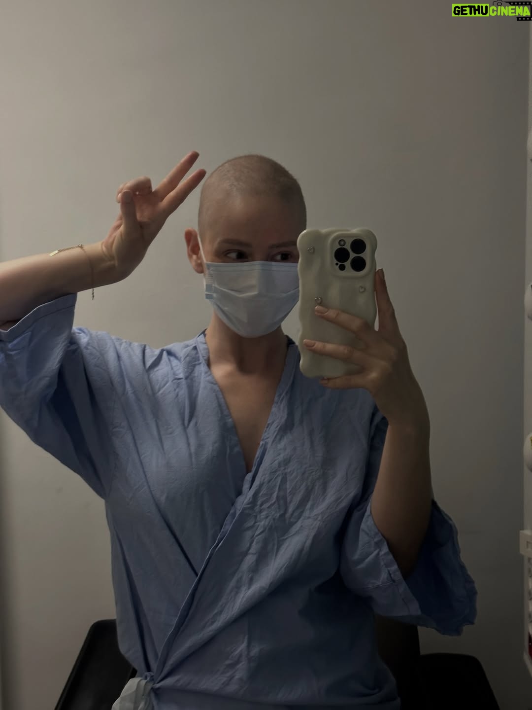 Éloïse Appelle - 342.3K Likes - 4 février, journée mondiale contre le cancer 🎗️
On n’oublie pas que le dépistage sauve des vies.
Un petit geste, qui peut tout changer!
Prenez soin de vous 🤍