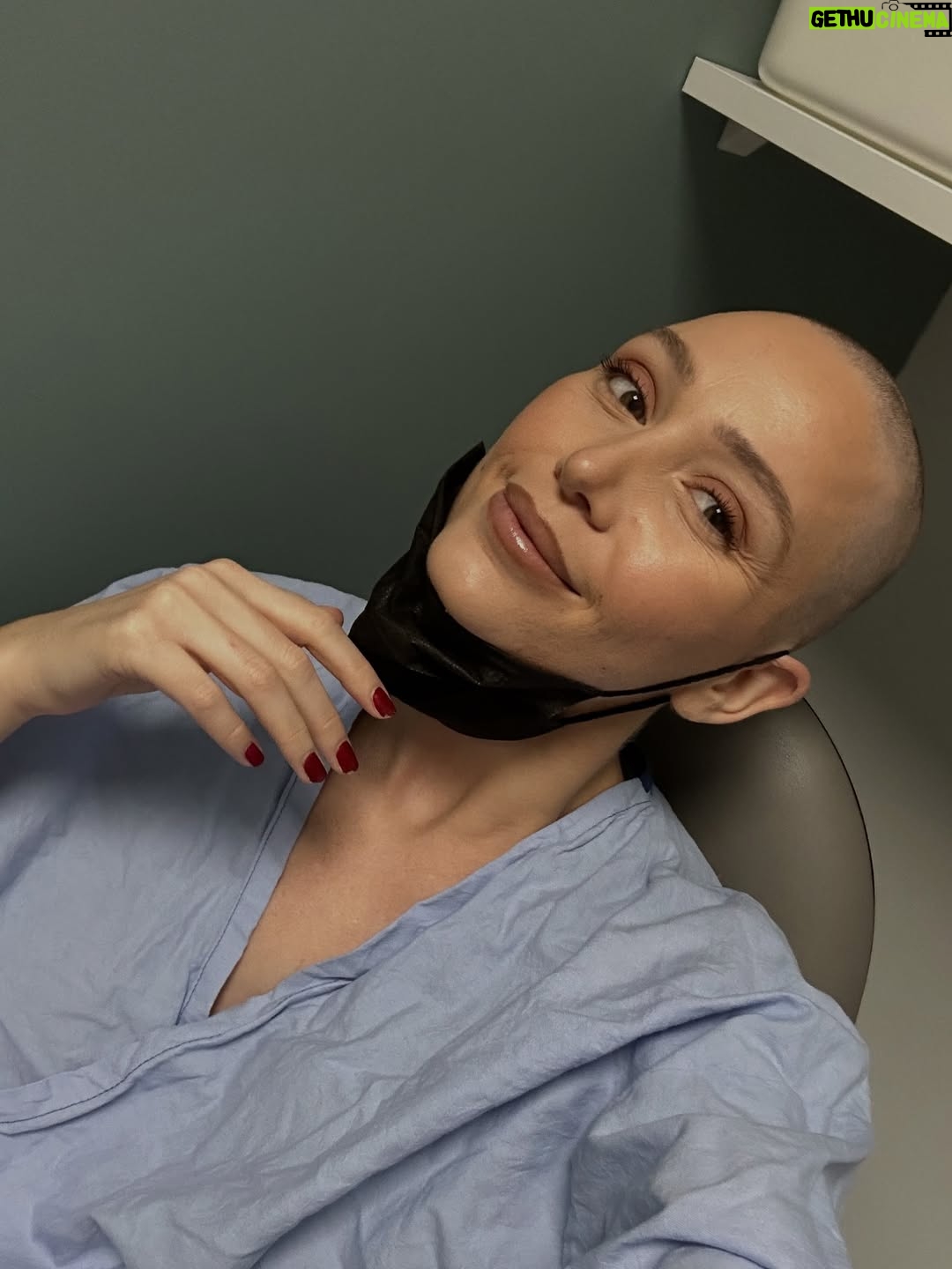 Éloïse Appelle - 342.3K Likes - 4 février, journée mondiale contre le cancer 🎗️
On n’oublie pas que le dépistage sauve des vies.
Un petit geste, qui peut tout changer!
Prenez soin de vous 🤍