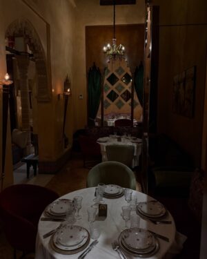 Eloise van Oranje Instagram - I spent the last days of 2025 in Morocco — specifically Rabat and Fes. What a beautiful country, every single time. The energy, the deeply rooted history and religion, the food — all of it. And the people: even in places shaped by tourism, still so warm and welcoming.

The first days of 2026 have already passed, which made me wonder — do people still set intentions or goals? Let me know in the comments.
One of mine this year is to feel more grounded in who I am, what I do, and where I’m going. To truly figure out what I love, what I want, and what I’m building towards.

One of the first ways I’m doing that is by taking a longer solo trip — which feels very exciting. I can’t wait to share, but more on that soon. Do you already have guesses where I might be going?