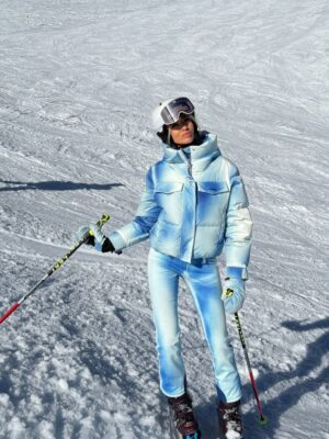 Elys Hutchinson Instagram - My last ski post of the season, I feel sad