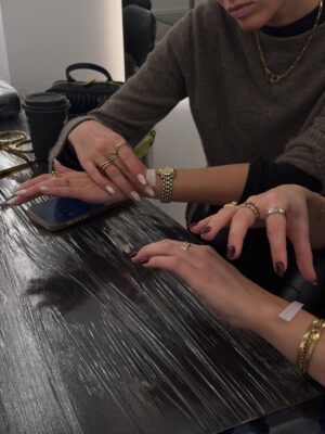 Elys Hutchinson Instagram - A very special tattoo for our very special maman, “pour toujours” in every letter mum writes to us she says I love you forever & ever. Given my mums health we wanted her on our wrist to look at every day which puts a smile on my face & gives me strength. Thank you @thelondonsocial for marking us forever and to @likemiketattoo for such a beautiful tattoo 🤍