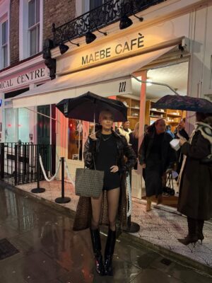 Elys Hutchinson Instagram - @maebestore 🥤