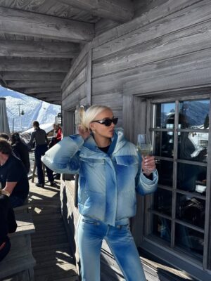 Elys Hutchinson Instagram - My last ski post of the season, I feel sad
