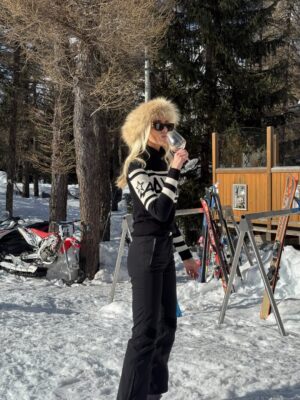 Elys Hutchinson Instagram - Bella vita 🇮🇹 🍝 ❄️