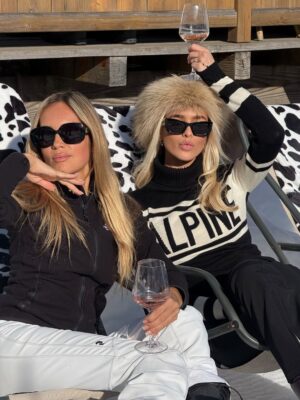Elys Hutchinson Instagram - Bella vita 🇮🇹 🍝 ❄️