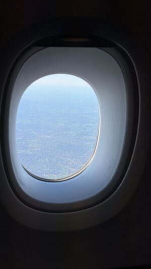 Emily Canham Instagram - home home 🥹🇬🇧✈️

#travelvlog