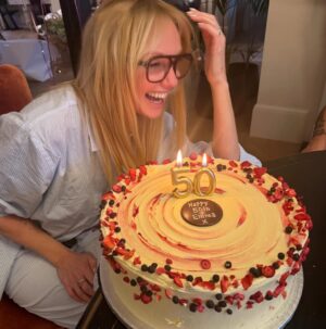 Emma Bunton Instagram - My 50th was so full of love, laughter, and joy and it was thanks to you, to everyone of you, 
you make my life better. 💕