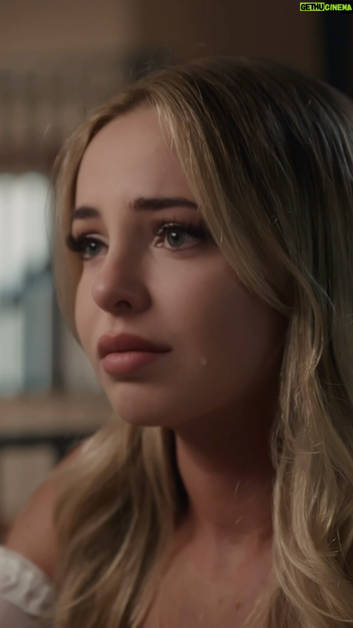 Emma Kotos - 4.3K Likes - “Empty Rooms” 

Written by my dad ❤️ 
Video/sound/lighting/editing by @dannybatista 

You can watch the full video on my YouTube, link in bio