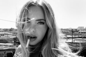 Emma Kotos Instagram - California dreamin’
Shot by @jsfritzy
(The cigarette is fake)