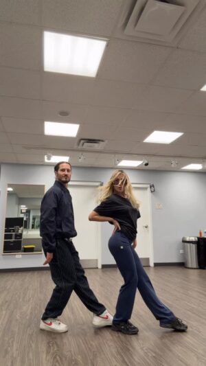 Emma Slater Instagram - Double Dutch with @valentin 😮‍💨