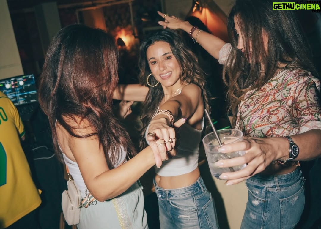 Emmanuelle Chriqui - 43.8K Likes - THE Epic Birthday Dance Party made a comeback this weekend… and a NIGHT was had!! Thank you to everyone who came we love you so much ❤️ Might have to make this a yearly thing now 😉✨

📸 @cibellelevi