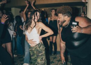 Emmanuelle Chriqui Instagram - THE Epic Birthday Dance Party made a comeback this weekend… and a NIGHT was had!! Thank you to everyone who came we love you so much ❤️ Might have to make this a yearly thing now 😉✨

📸 @cibellelevi