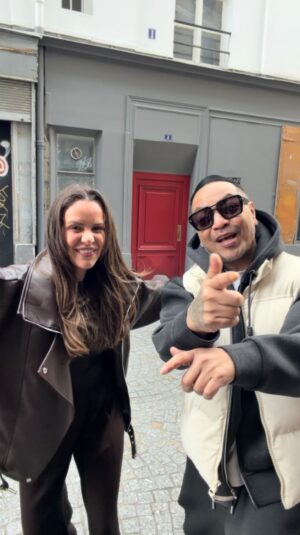 Emmanuelle Cureau Instagram - Les Millennials vous êtes où ? 😆

🎙️@iamwillydenzey
