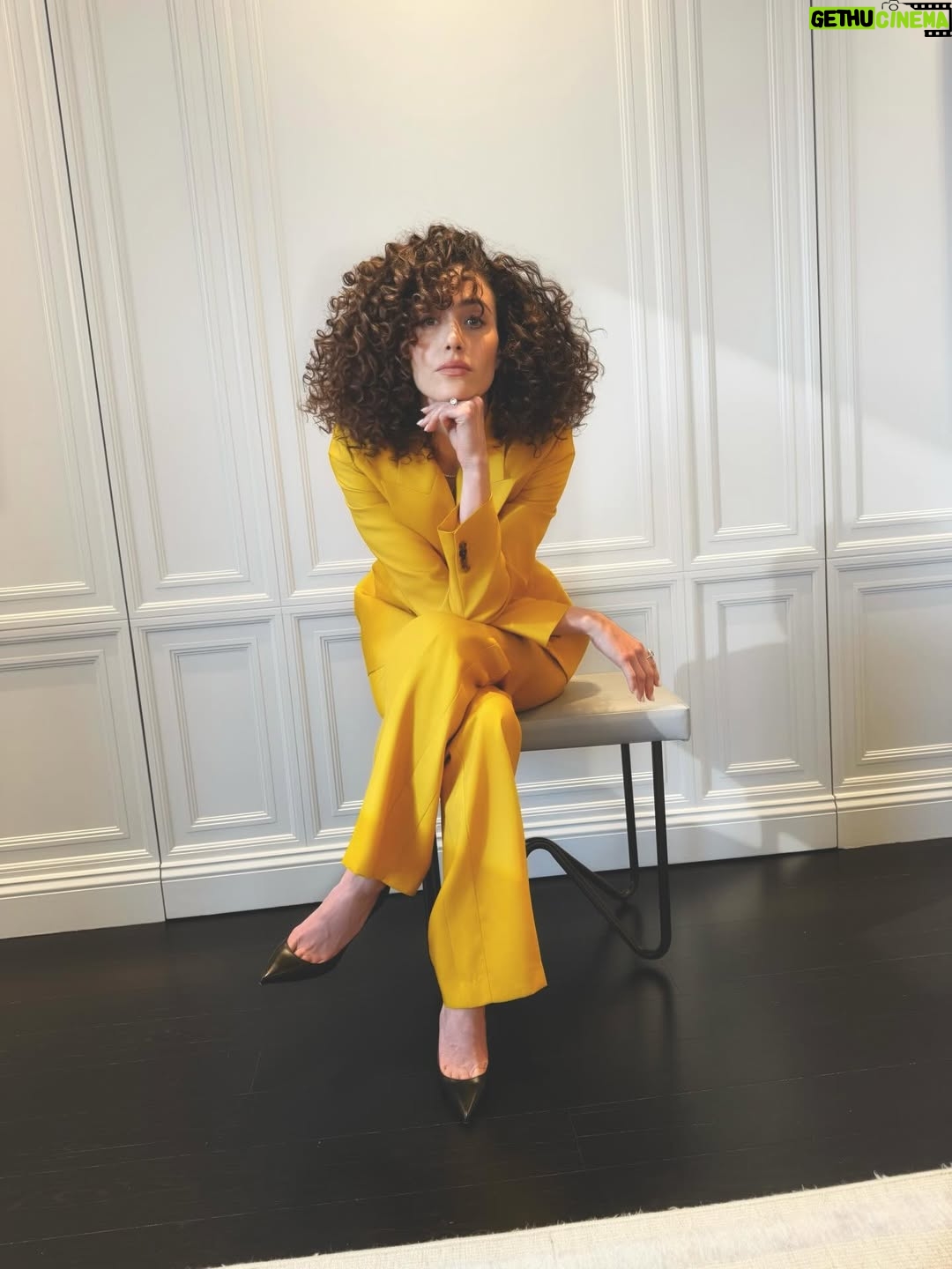 Emmy Rossum - 144.1K Likes - Good day for hair, suiting and a talk circle.
@heirlome 
@leightonjewels 
@genevieveherr 
@vernonfrancois