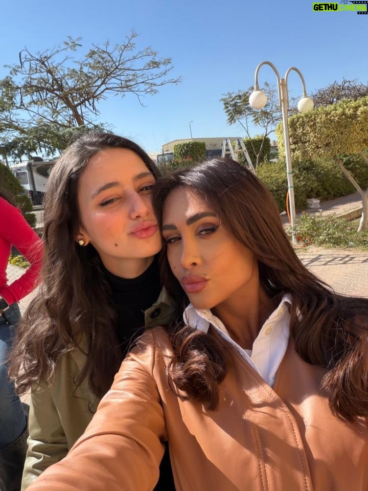 Enjy Kiwan - 54.1K Likes - فركش مسلسل… وننسى اللي كان 🤍

شكرًا من قلبي لكل زمايلي وكل فرد في فريق العمل على تعبكم ومجهودكم… 

هتوحشوني جدًا ✨