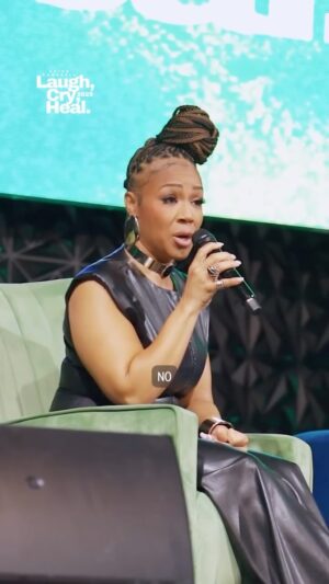 Erica Campbell Instagram - If saying yes leaves you drained and condemned, that’s not God speaking.🧐
Stop letting shame make decisions God never asked you to make.🫶🏽
#LaughCryHeal is coming home, March 7th at California Worship Center.🎟️
Tickets on Sale Now🔥 #LinkinBio #faith #conference