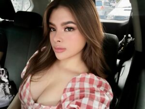 Erika Balagtas Instagram - Hello??