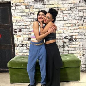 Erika Toa Russo Instagram - Gracias, son TOP🧡 
Gracias por permitirme ser parte de esta experiencia surreal que es #MasterChefCelebrityEc 🤟🏽
Una aventura llena de emociones que me permitió conocer a gente increíble, transparente y genuina en un momento donde todos eramos vulnerables y nos dimos fuerza el uno al otro, un verdadero equipo! Les quiero y los llevaré siempre en mi corazón 🥰
Gracias a ustedes, al público, a mis fans adorados por el cariño, por dedicarnos su tiempo cada noche y aguantarnos! Espero no haberles decepcionado y les agradeceré siempre por su apoyo incondicional🙏
Mi pasión x la gastronomía es cada vez más fuerte y mi promesa de rendir homenaje a la gastronomía ecuatoriana cada vez más presente🇪🇨

Gracias a los Chefs por sus perlas! @chefcarosanchez #ChefRausch @irenegonzalez_oficial @chefceciliacedeno

Gracias al crew @germanporras.oficial @maokintana y a todo el equipo de producción @teleamazonasec y a nuestra @flacaarellano x ser el motor de todo💛