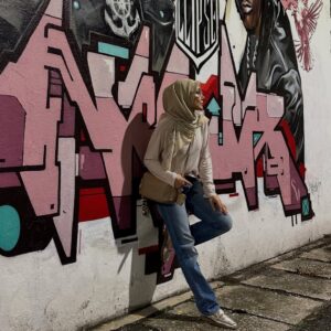 Erra Fazira Instagram - Bila suami function teruk.. isteri tinggal pose jerrr..😆🤣🤣 Thank you encik suami @ezwanzain