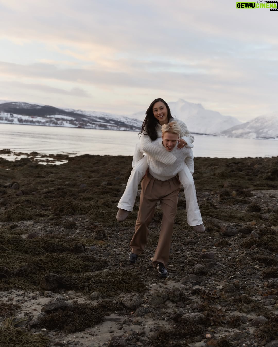 Eva Marisol Gutowski - 145K Likes - Norwegian photographer and actor @olav proposed to @mylifeaseva in the stark, spellbinding landscape of Lofoten. At the link in bio, the couple reveal the story behind the proposal, the ring and their engagement shoot, exclusively with @voguescandinavia.

Photos by Hakon Jorgensen @hakonjorgensen
Words by @claremcy