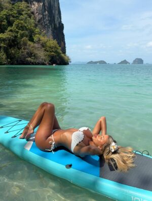 Eve Gale Instagram - i think i’ve found my favourite place 🌺🛶🐚