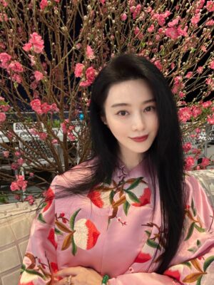 Fan Bingbing Instagram - 除夕夜快乐！