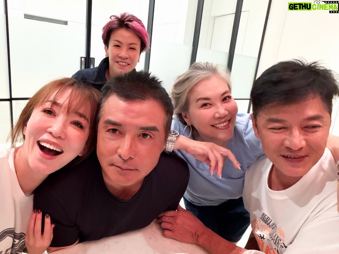Fann Wong - 8.5K Likes - A husband who knows his way around a wok. 👨‍🍳 Add some great wines from our favorite people, and you’ve got the perfect local feast♥️♥️♥️

@aiainbaby