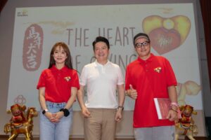 Fann Wong Instagram - What a beautiful day of giving. ❤️ My gratitude is immense, but it must start in one special place.

To my FFC family: For nine amazing years, your love and devotion have been the very reason I can do this work. You are my rock.

To CGP: Thank you for three fantastic years of partnership and support.

This event, and every smile we created, exists because of you. My heartfelt thanks also to:
• CaterWow for the delicious feast.
• Kebun Baru CC and Mr. Henry Kwek for the wonderful venue and kind support.
• Sigma Quartet & all performers.
• My mom, my family & extended family – sorry I missed some hellos! 😣
• My husband, for your constant support. 
• My son, for your pure-hearted participation since age 6.

You all warmed countless hearts through your kindness.

@thesquarebox__ Thank you for the beautiful moments ♥️
@aiainbaby 
@fannaticfannclub 
@cgppersonnel 
@caterwow.sg 
@ourkebunbaru 
@henrykweksg 
@fannchewhc 
@thesigmaquartet 
@wenqingfann 
@