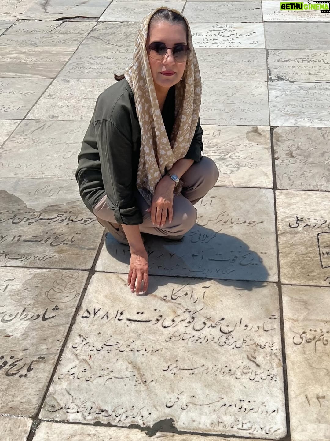 Most liked Instagram photo of Fariba Kowsari