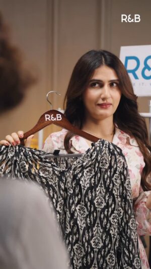 Fatima Sana Shaikh Instagram - My style has always been simple — Outfits that feel effortless! ✨
Because the only dress code I believe in is: Comfortable & Confident. ❤️
Found so many favorite pieces from @rnb_india 's & @rnbarabia 's new collection! 💫
Explore in-stores or online at randbfashion.in 😇
Which outfit is your vibe?
#randbfashion #loveitwearit #newcollection #collab