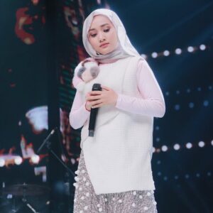 Fatin Shidqia Instagram - emang 2016 itu 10 tahun lalu? aku kira 8x8 6x4