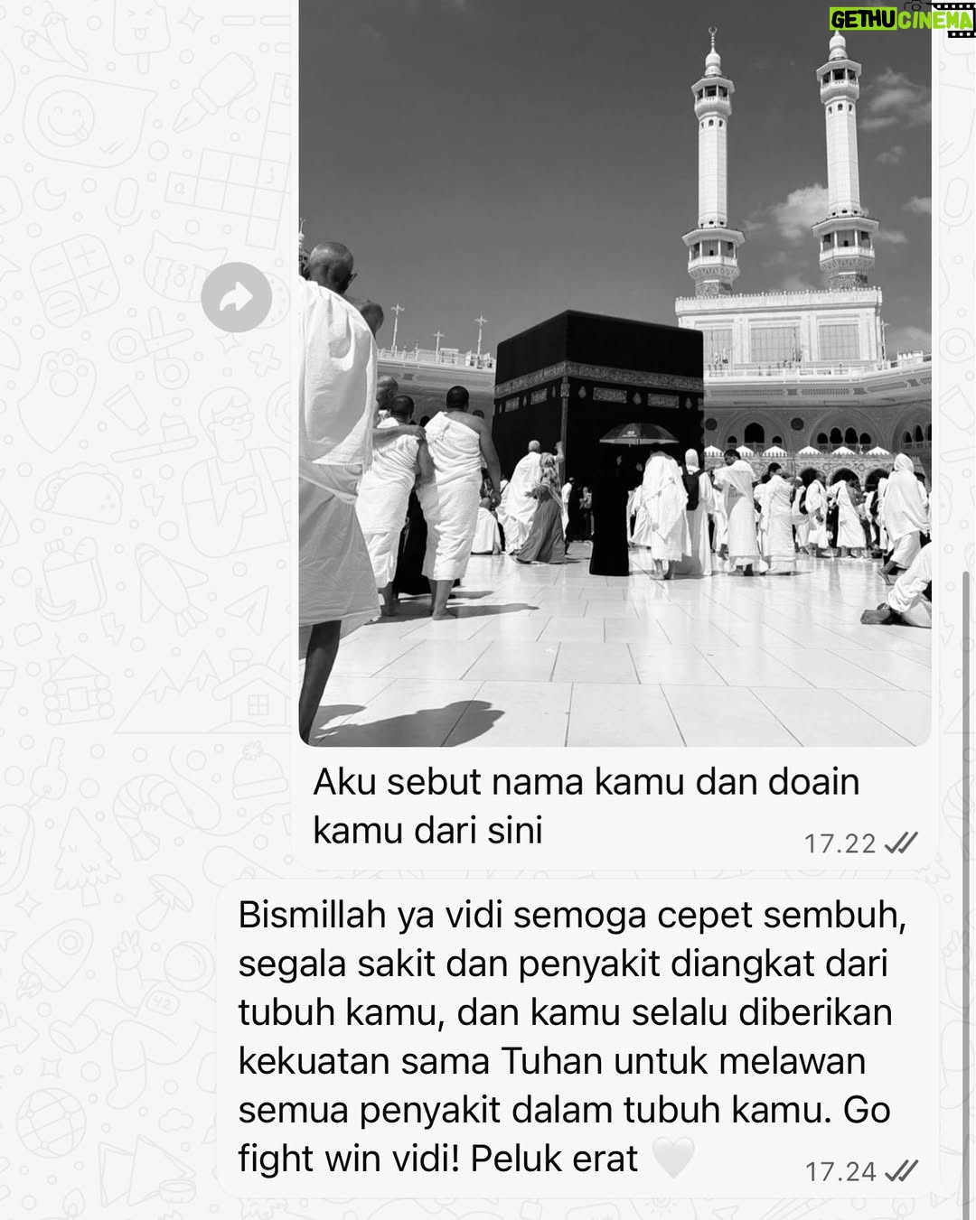 Febby Rastanty - 0.9 Million Likes - Anak baik kesayangan semua orang, sekarang udah gak sakit lagi ya vid 🤗 Gelap nya udah lewat, sekarang udah datang “terang” yang abadi. Istirahat ya vidiii. Bobo yang nyenyak. Ini satu indonesia nangisin lo, sampe langit pun ikutan. Ujan deres beb rumah lo. Tapi tetep rame banget yang dateng dan doain lo, biarpun harus basah kuyup. Banyak yang sayang vidiiii soalnya! Seneng banget febby bisa ketemu sebentar kemarin. Biar pun gak sempet ngobrol tapi semoga lo denger suara-suara kita semua ya. Tapi gw lebih seneng lagi, tau lo pergi dengan senyuman di wajah lo. MasyaAllah, pasti lo bahagia ya vid diatas sana. 🤍 @vidialdiano 

Turut berduka untuk cewek kuat sejagat raya, @sheiladaisha, om harry, tante princess besba, diva, vadi, tayara & vina! Semoga selalu diberikan kekuatan & ketabahan. Aamiin. Peluk eraat!