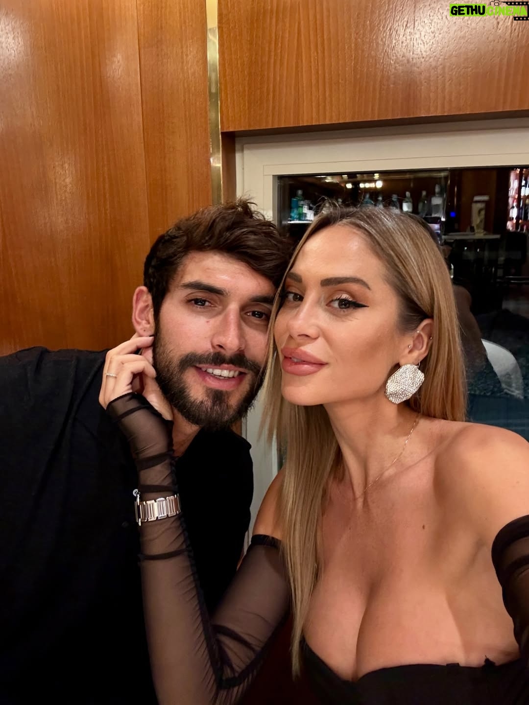 Federica Morello - 7.8K Likes - Sorpresa per il compleanno di Gio riuscita ✨❤️