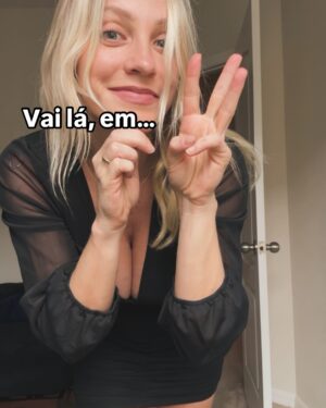 Fernanda Colombo Instagram - Vocês sabem que eu amo isso né! Um dia mostro minha coleção pra vcs 😜
Gostaram?