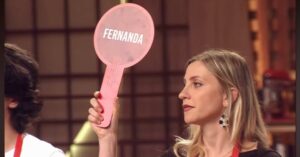 Fernanda Colombo Instagram - Quem aí tá acompanhando o @masterchefbr ? 😜