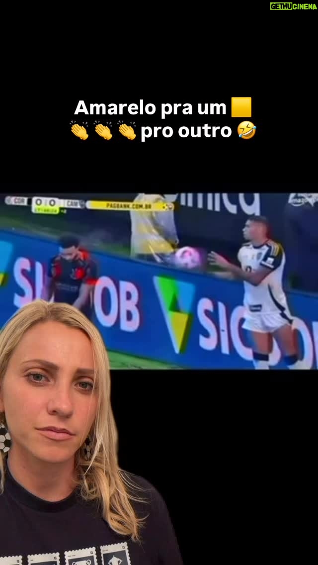 Fernanda Colombo - 18.9K Likes - Esse revide é um super trunfo 🤣 vale mais que uma bolada 
Ahhhh o futebol ❤️
.
#brasileiraobetano