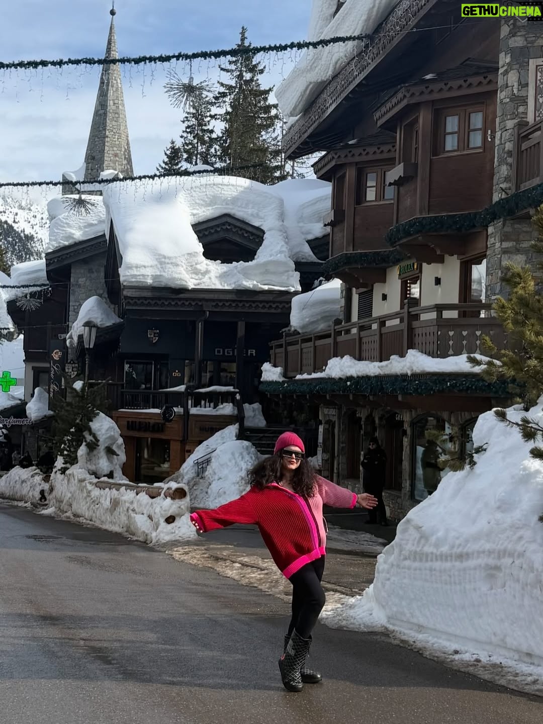 Feyza Civelek - 3 Likes - Güzel bir tatil güzel fotoğraflarla ölümsüzleşti hoşçakal Courchevel bir dahaki sefere kadar ⛷️ 🥳🥰 🇫🇷 💙
#fransa #courchevel