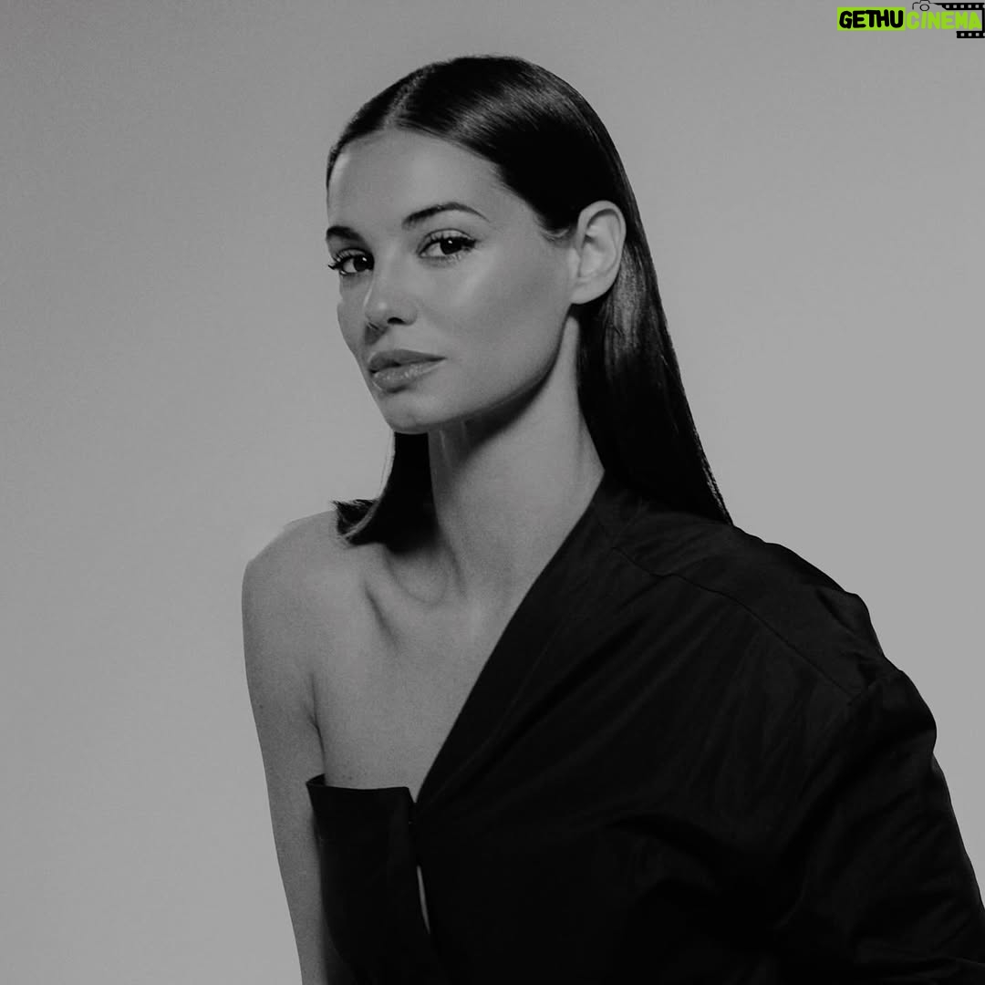 Francesca Chillemi - 70.7K Likes - I’m not sure what to say 😎
@milli_madeleine 
@manola_spaziani_mua 
@rebeccabaglini