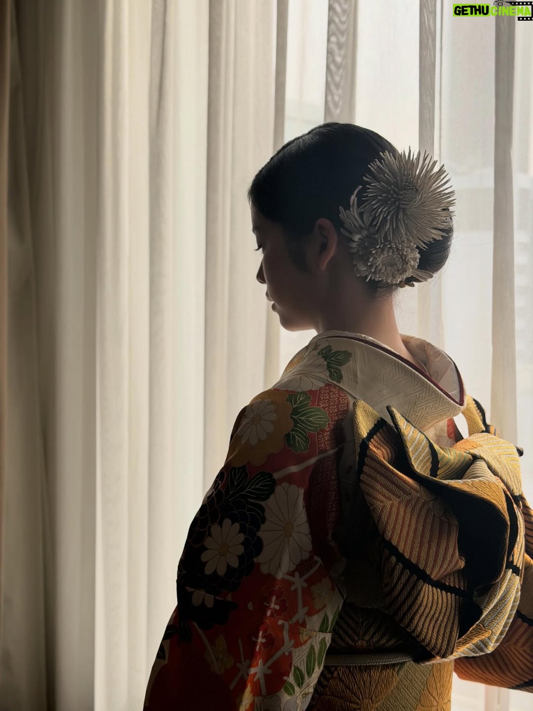 Fuka Koshiba - 149.8K Likes - 「The Tabelog Award 2026」
ご受賞された皆様、本当におめでとうございます☺︎✨

私は食べることが大好きで、
美味しいご飯にいつも元気をもらっておりますので、
参加させて頂けてとても嬉しかったです😊

そして数年ぶりに振袖を着せて頂きましたっ！
食べログカラーで、とても華やかでした✨
そしてこの髪飾り！
なんと刺繍で出来ているんです😳
すごく繊細で、光にあたると上品に煌めいて、、
トキメキでした☺️

#thetabelogaward2026
